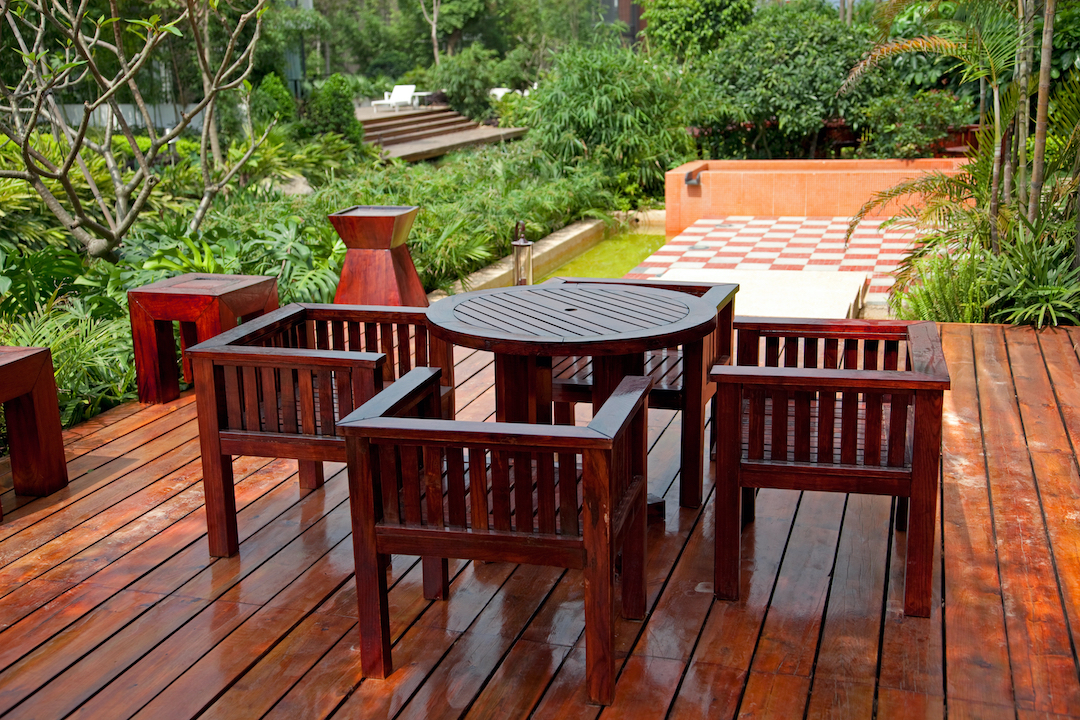 Cedar Rapids Patio Furniture Painting